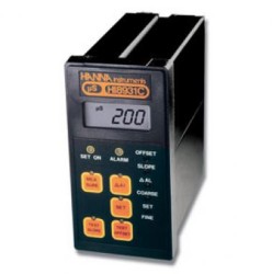 HI 8931CN : Panel mounted conductivity controller 0-1999 uS/cm
