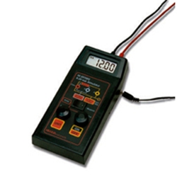 HI 931002 : 4-20 mA Amperometer, simulator & calibrator 